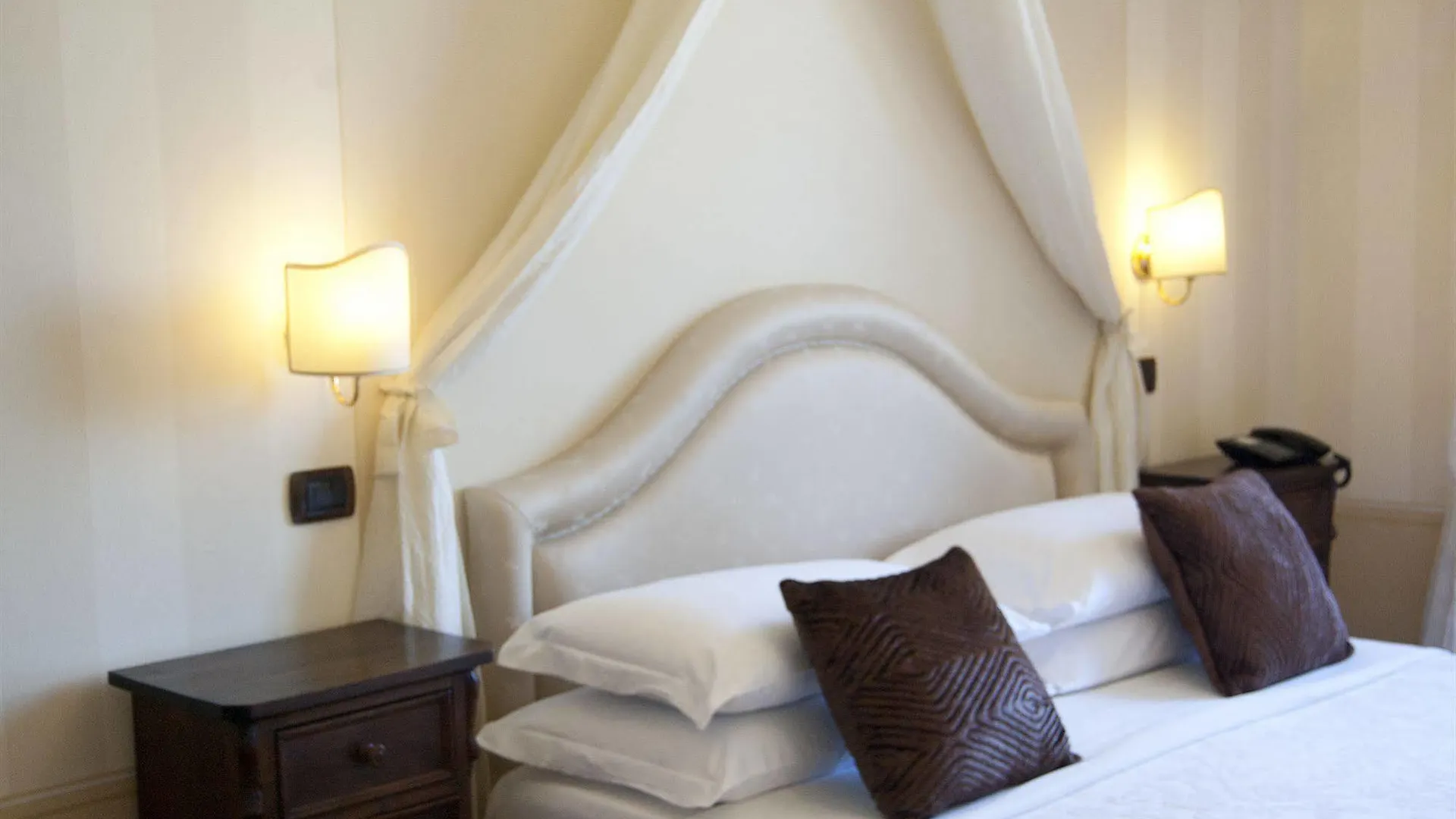 Arca Hotel Pienza 3*,
